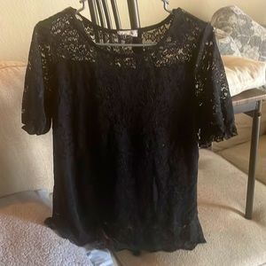 Short sleeve lace top with built in on cami